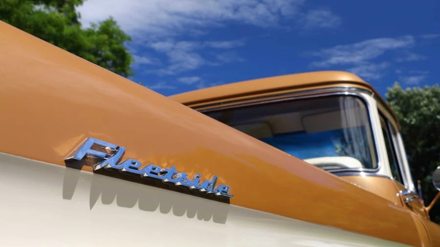 1958 Chevrolet Task Force - Image 9 of 20