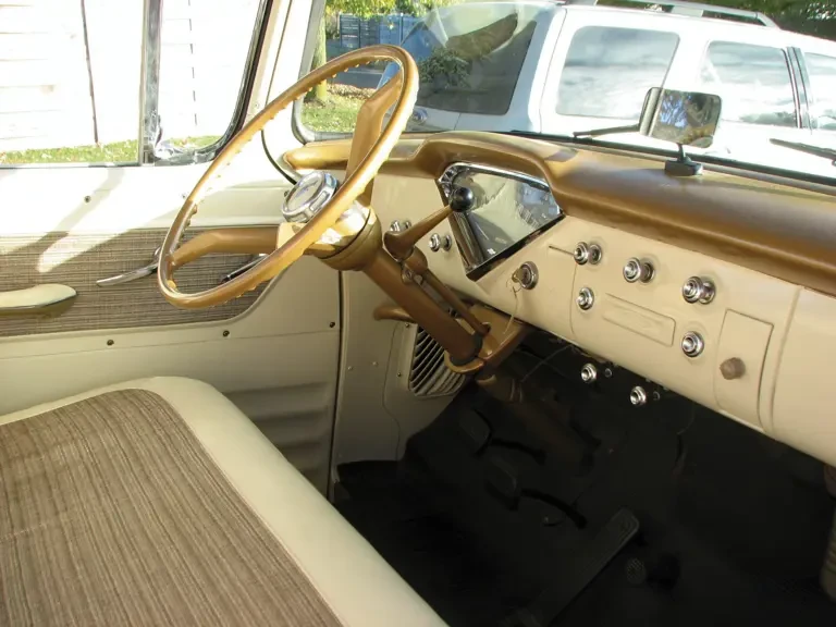 1958 Chevrolet Task Force - Image 5 of 8