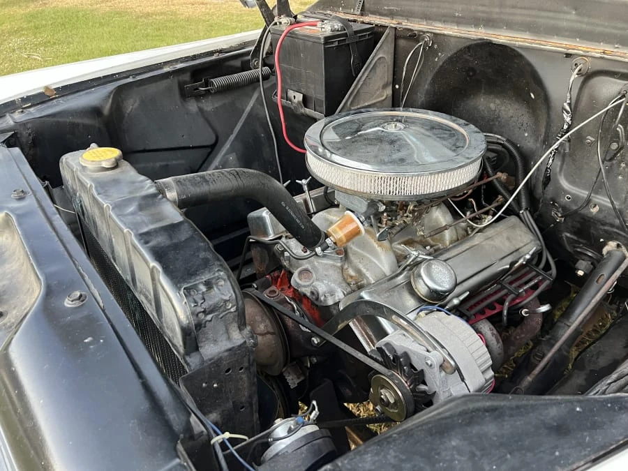 1958 Chevrolet Task Force - Image 26 of 31