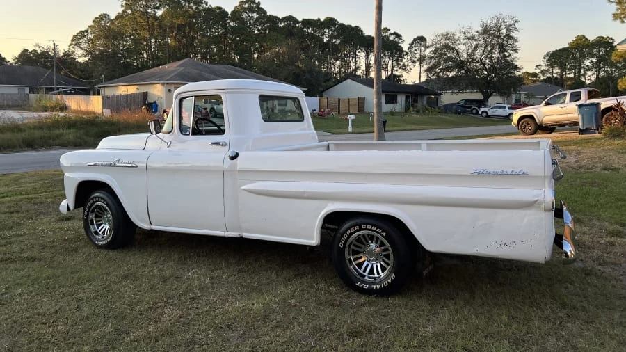 1958 Chevrolet Task Force - Image 6 of 31
