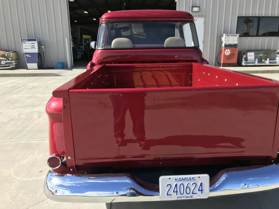 1958 Chevrolet Task Force - Image 10 of 11
