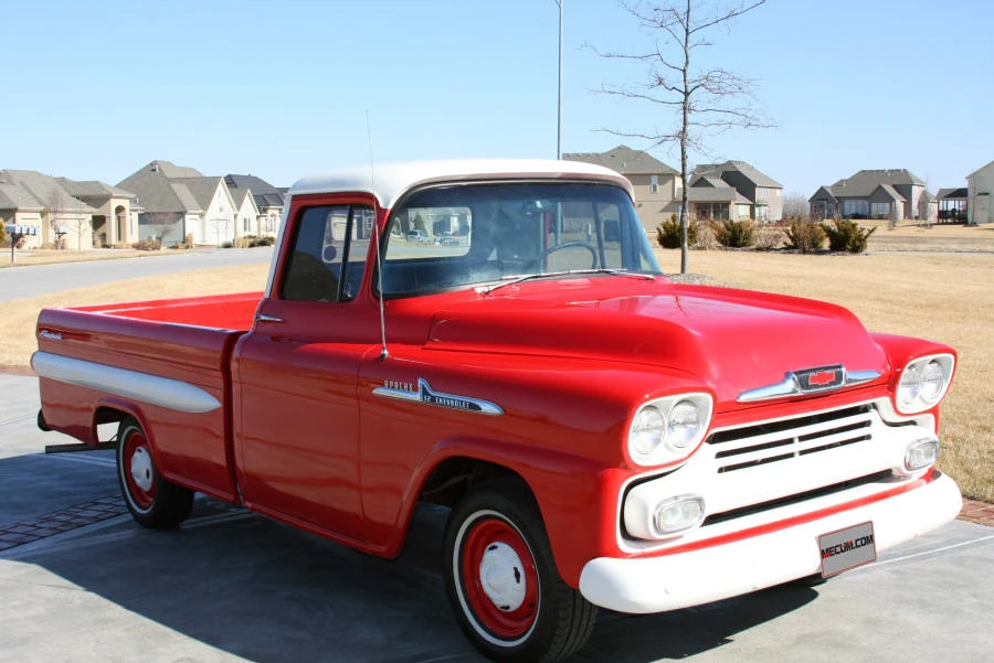 1958 Chevrolet Task Force - Image 2 of 3