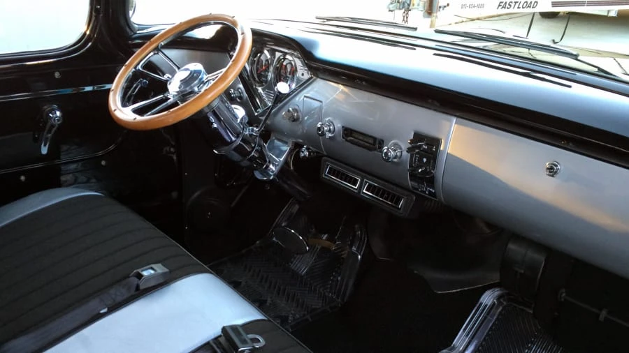 1958 Chevrolet Task Force - Image 3 of 12