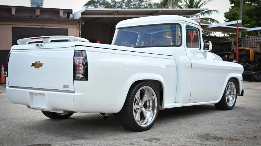1958 Chevrolet Task Force - Image 3 of 31