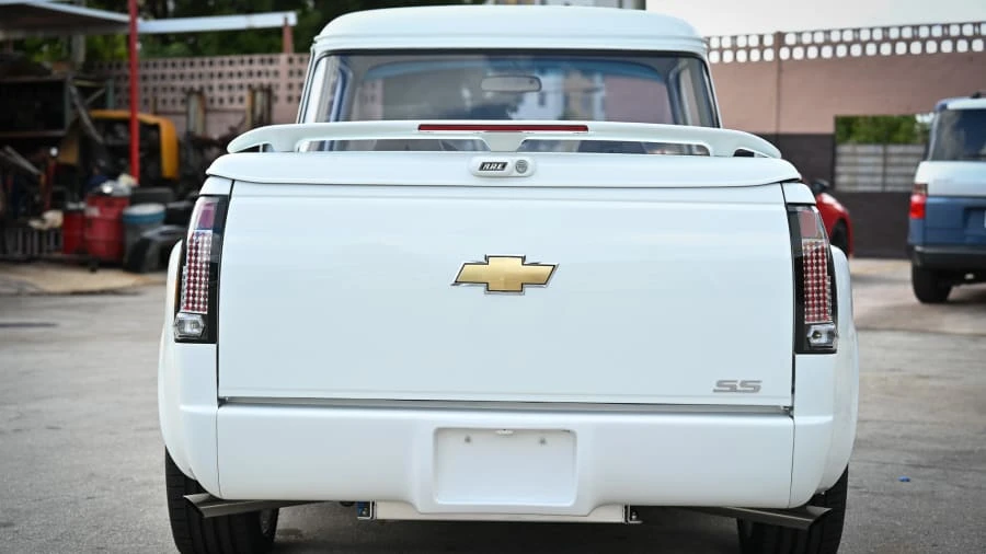 1958 Chevrolet Task Force - Image 5 of 31