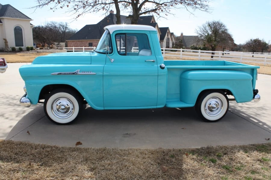 1958 Chevrolet Task Force - Image 2 of 9