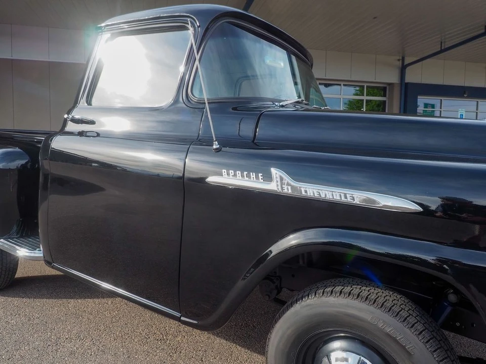 1958 Chevrolet Task Force - Image 14 of 31
