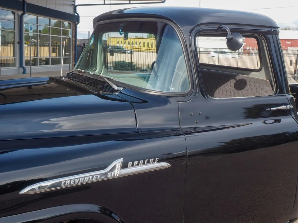1958 Chevrolet Task Force - Image 15 of 31
