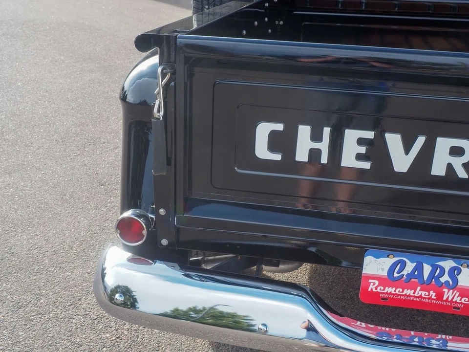1958 Chevrolet Task Force - Image 28 of 31