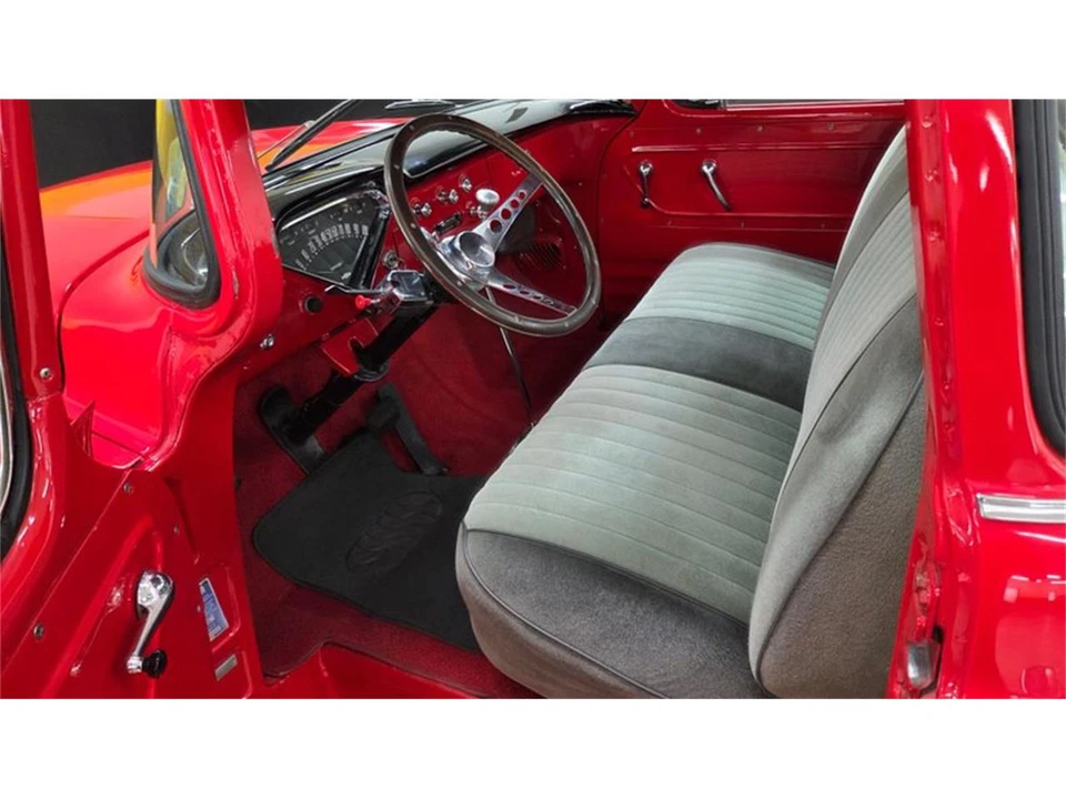 1958 Chevrolet Task Force - Image 14 of 31