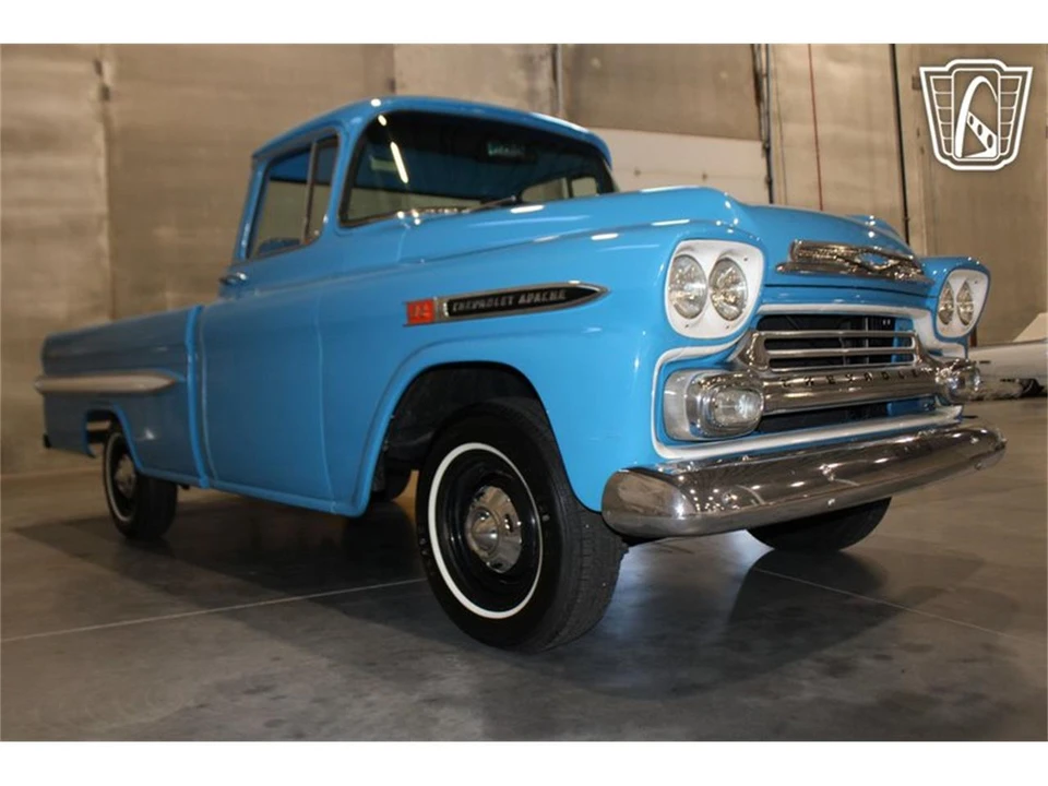 1958 Chevrolet Task Force - Image 22 of 31