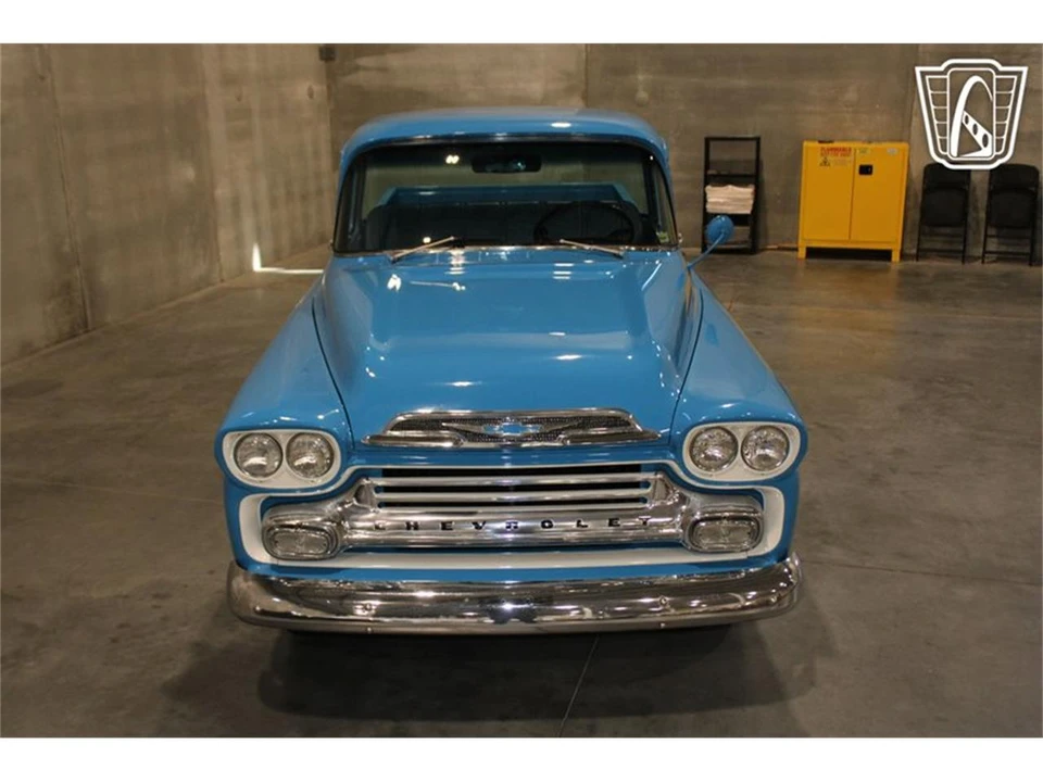 1958 Chevrolet Task Force - Image 15 of 31
