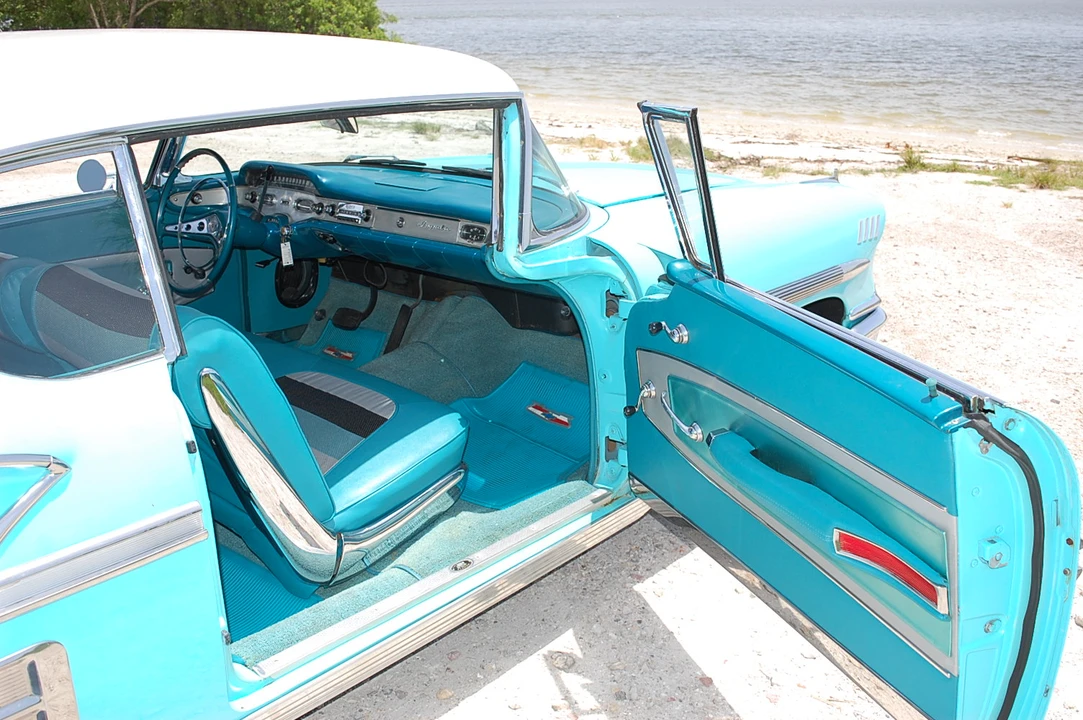 1958 Chevrolet Impala 1st Gen - Image 27 of 31