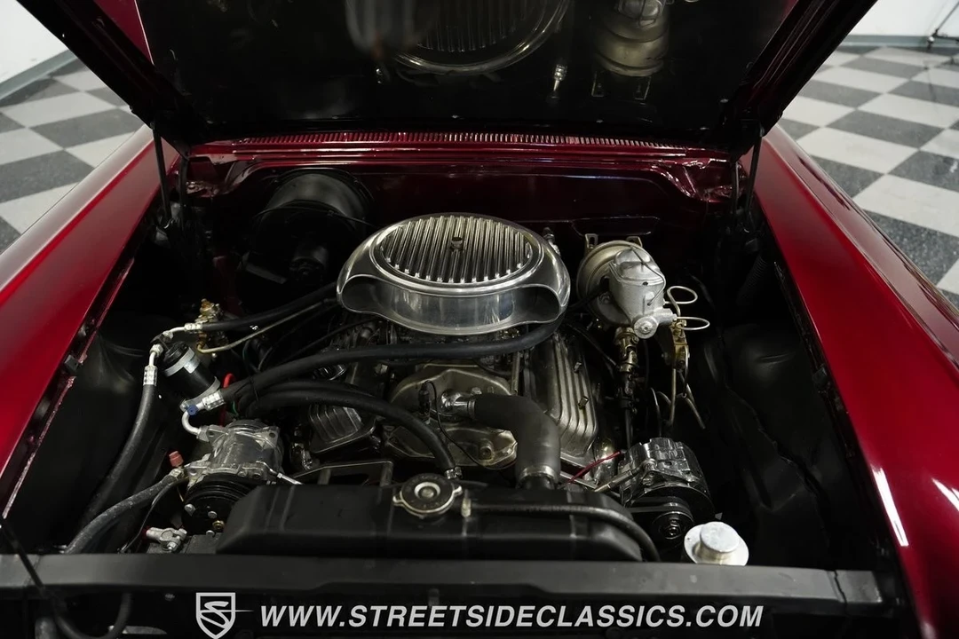 1958 Chevrolet Task Force - Image 4 of 12