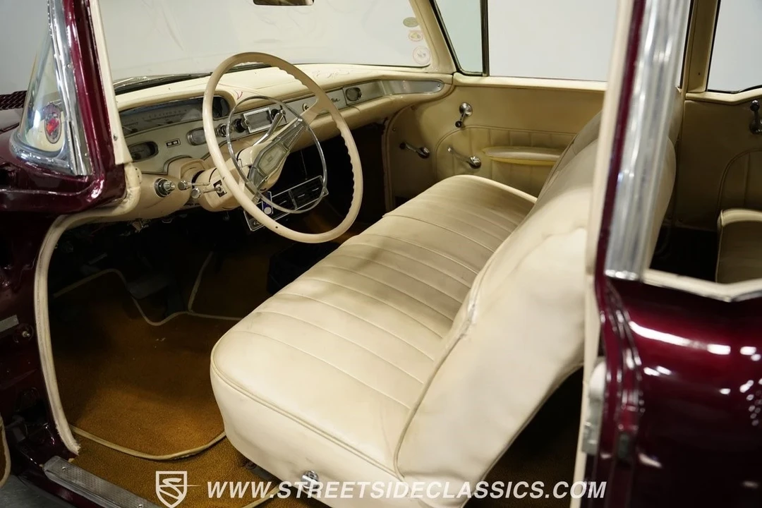 1958 Chevrolet Task Force - Image 5 of 12