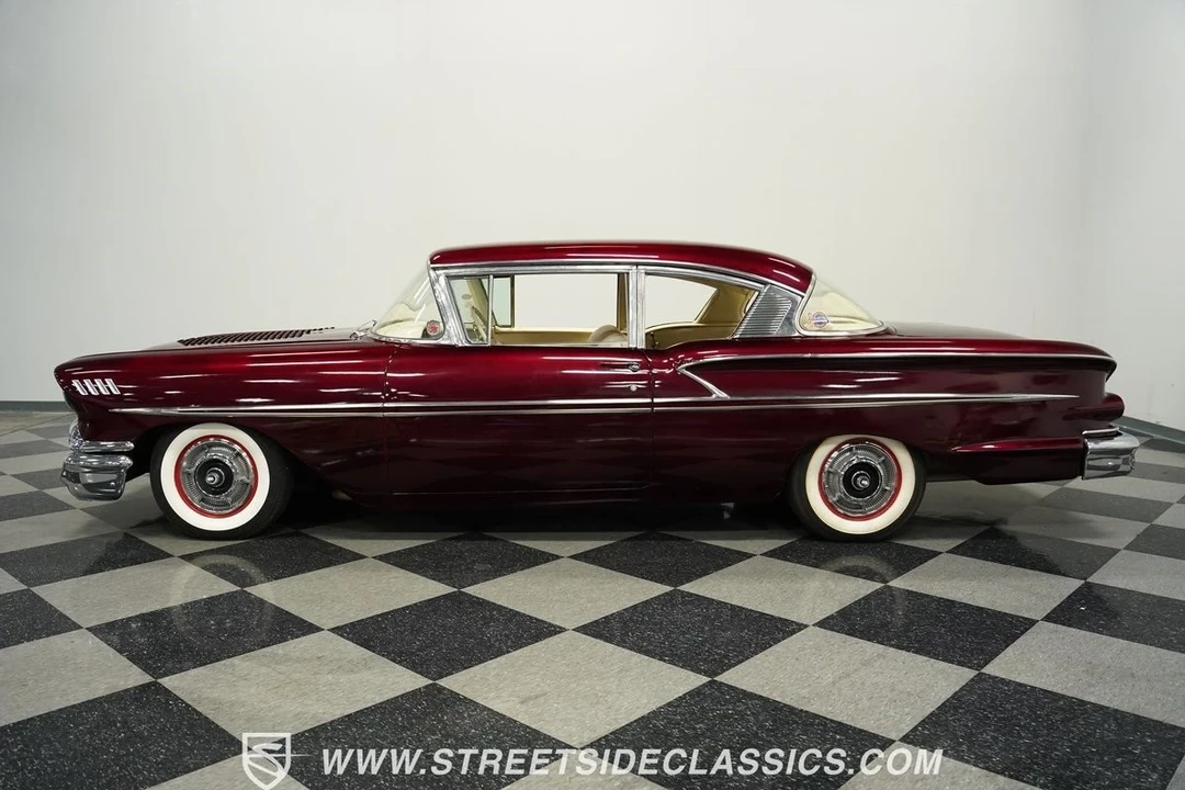 1958 Chevrolet Task Force - Image 8 of 12