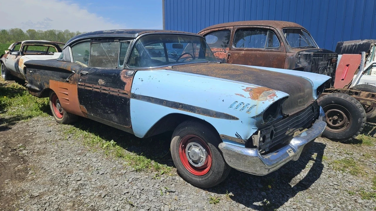 1958 Chevrolet Bel Air 4th Gen - Image 2 of 21