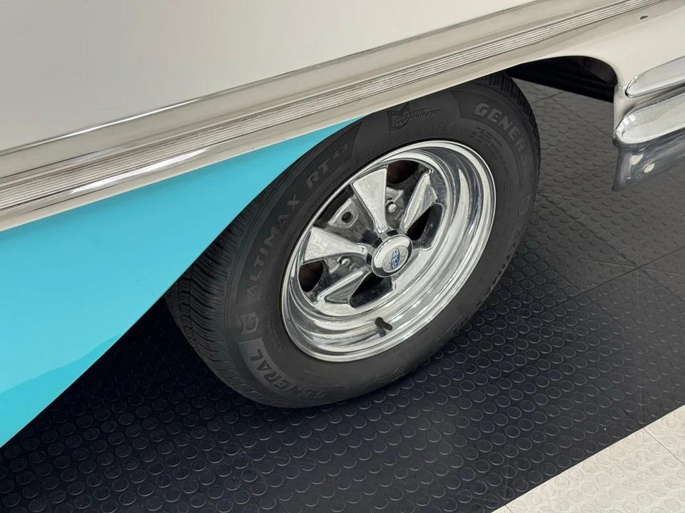 1958 Chevrolet Biscayne - Image 19 of 31