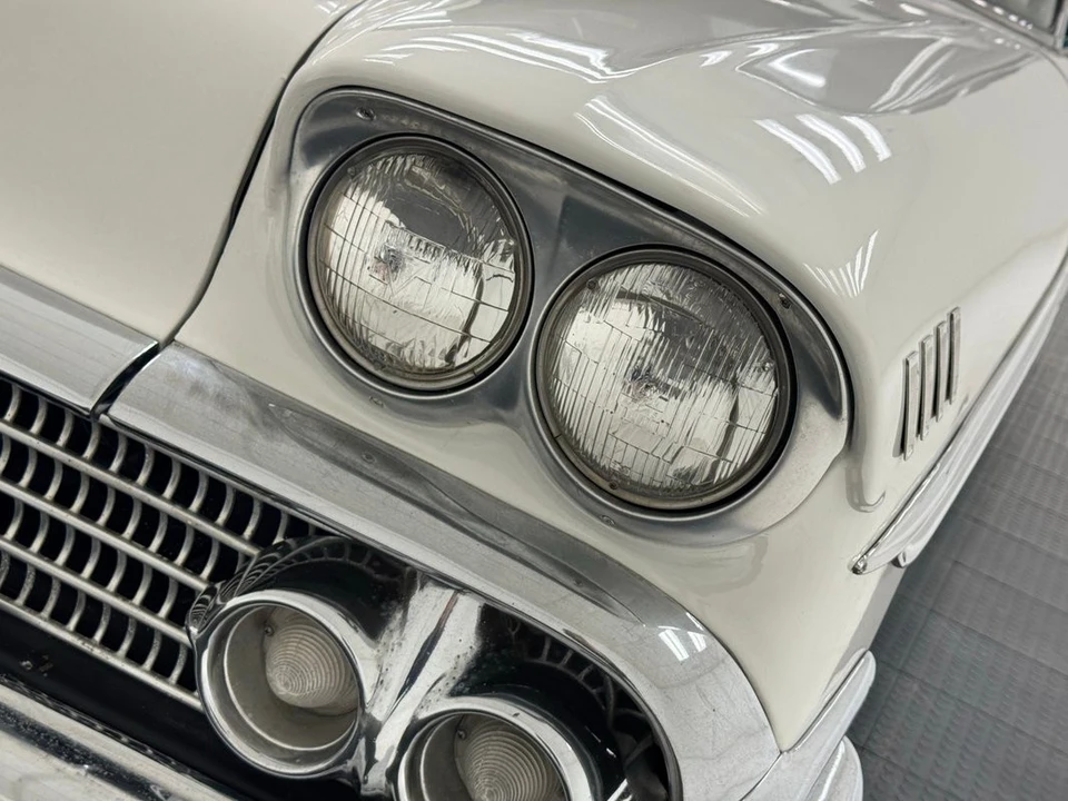 1958 Chevrolet Biscayne - Image 10 of 31