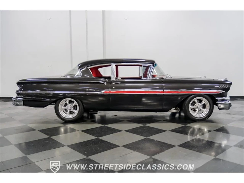 1958 Chevrolet Biscayne - Image 2 of 31