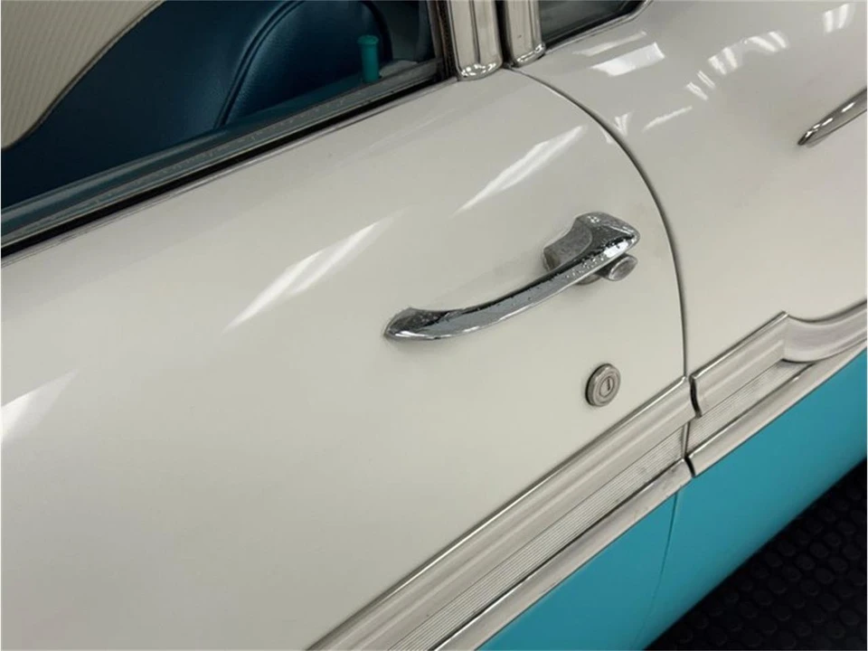 1958 Chevrolet Biscayne - Image 15 of 31