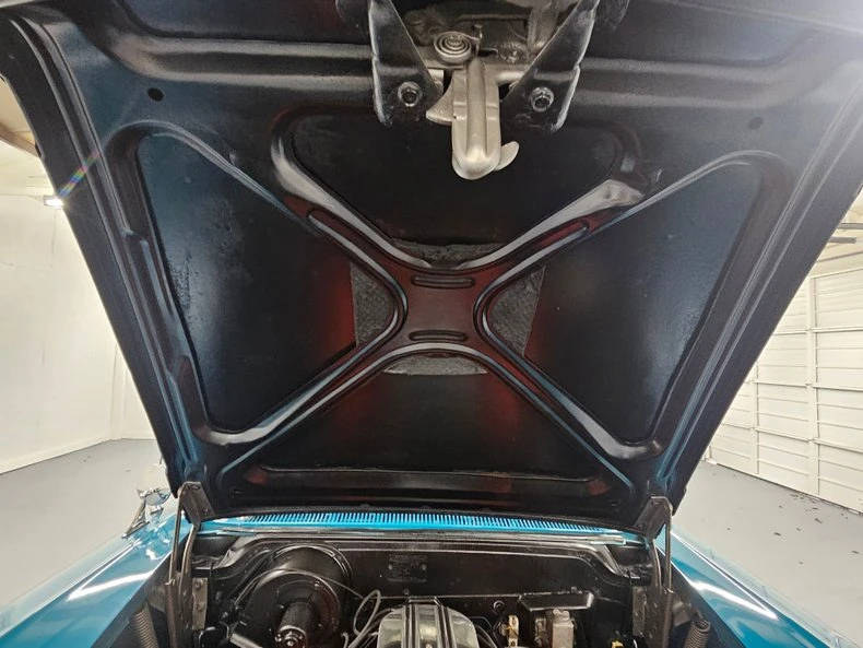 1958 Chevrolet Biscayne - Image 28 of 31