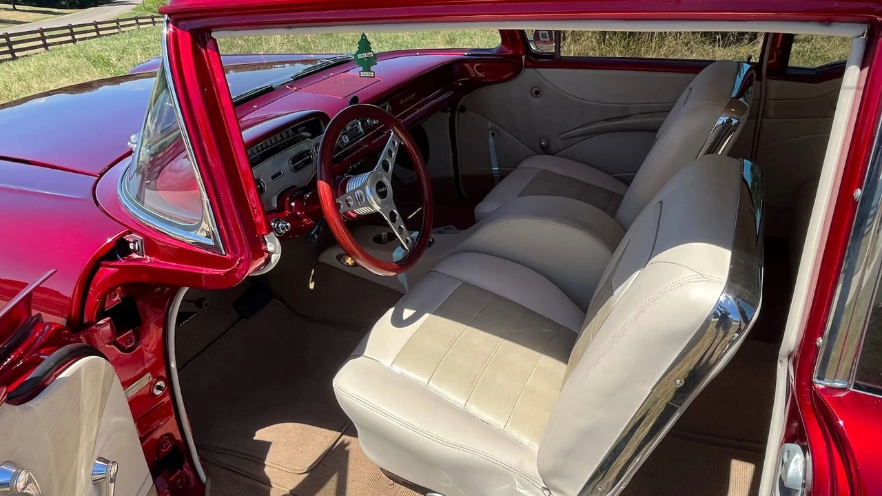 1958 Chevrolet Biscayne - Image 4 of 11