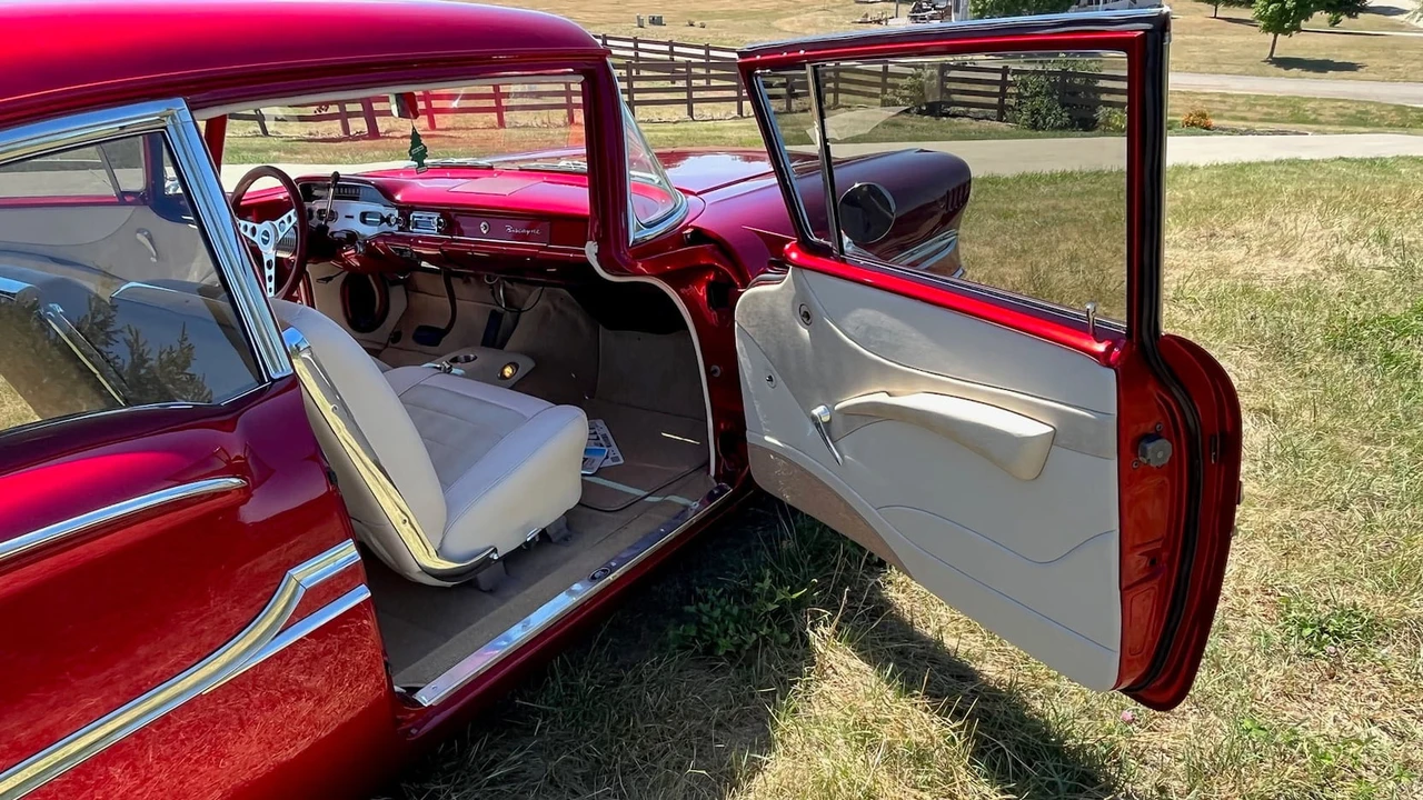 1958 Chevrolet Biscayne - Image 6 of 11