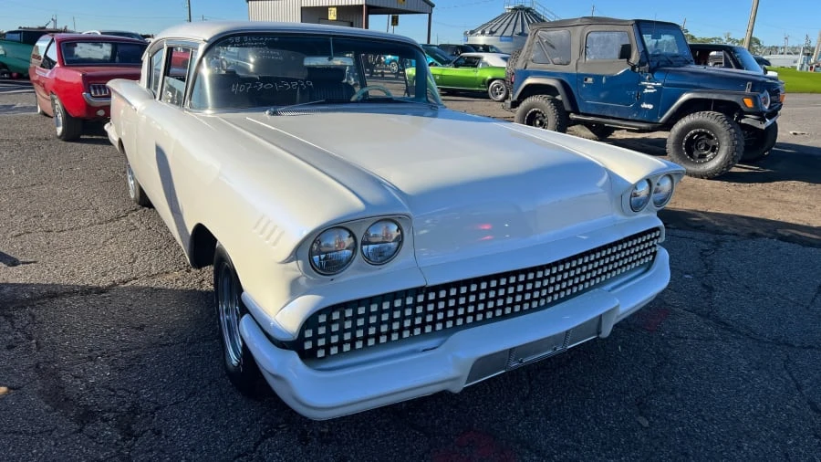 1958 Chevrolet Biscayne - Image 6 of 25