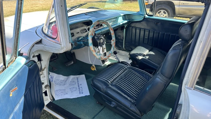 1958 Chevrolet Biscayne - Image 17 of 25