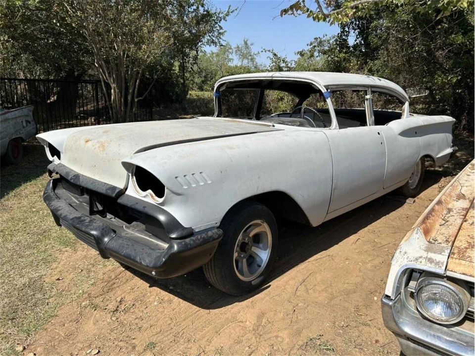 1958 Chevrolet Biscayne - Image 25 of 27