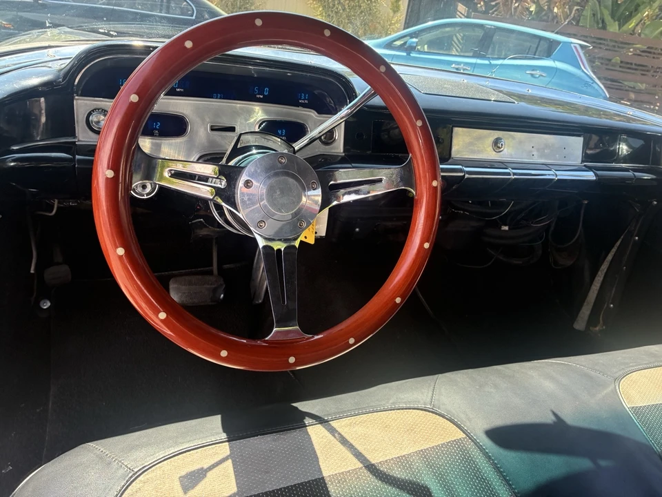 1958 Chevrolet Biscayne - Image 9 of 14