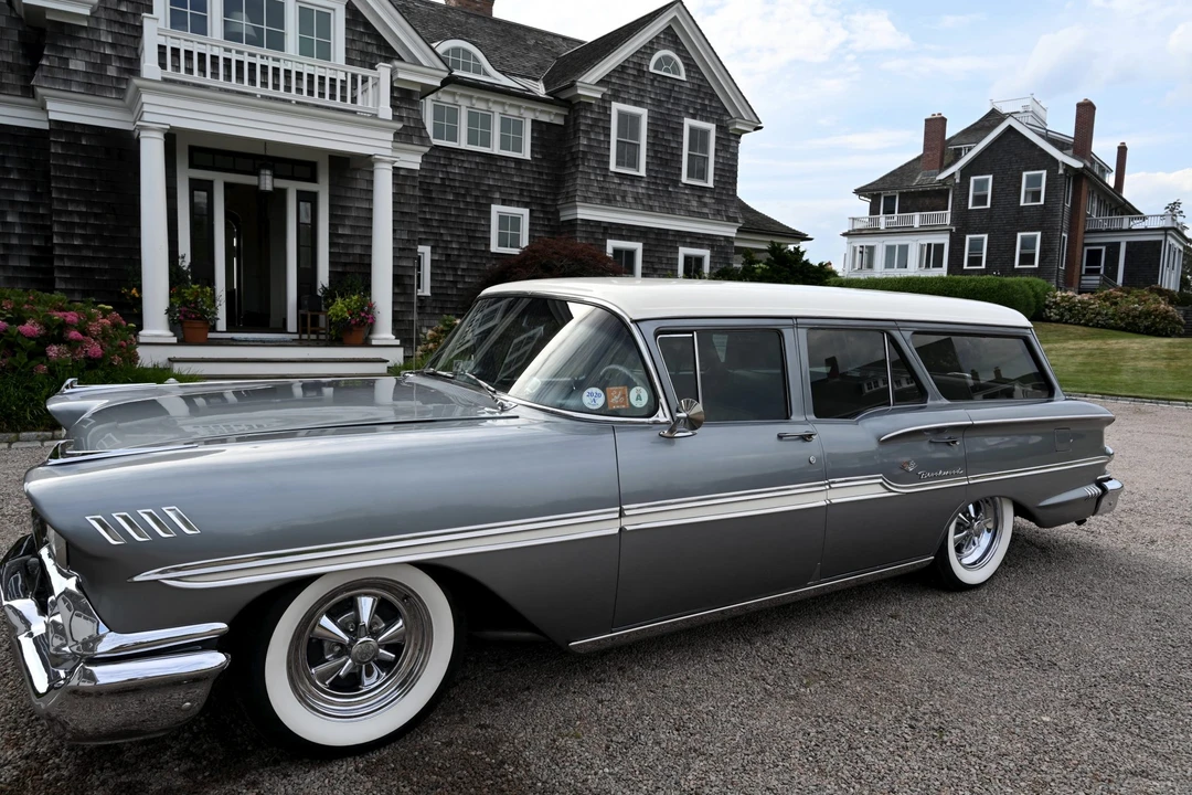 1958 Chevrolet Biscayne - Image 2 of 31