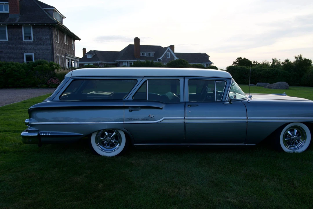 1958 Chevrolet Biscayne - Image 8 of 31