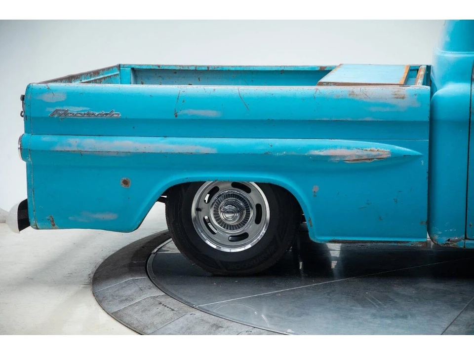 1958 Chevrolet Task Force - Image 21 of 31