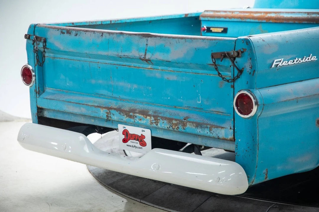 1958 Chevrolet Task Force - Image 10 of 21