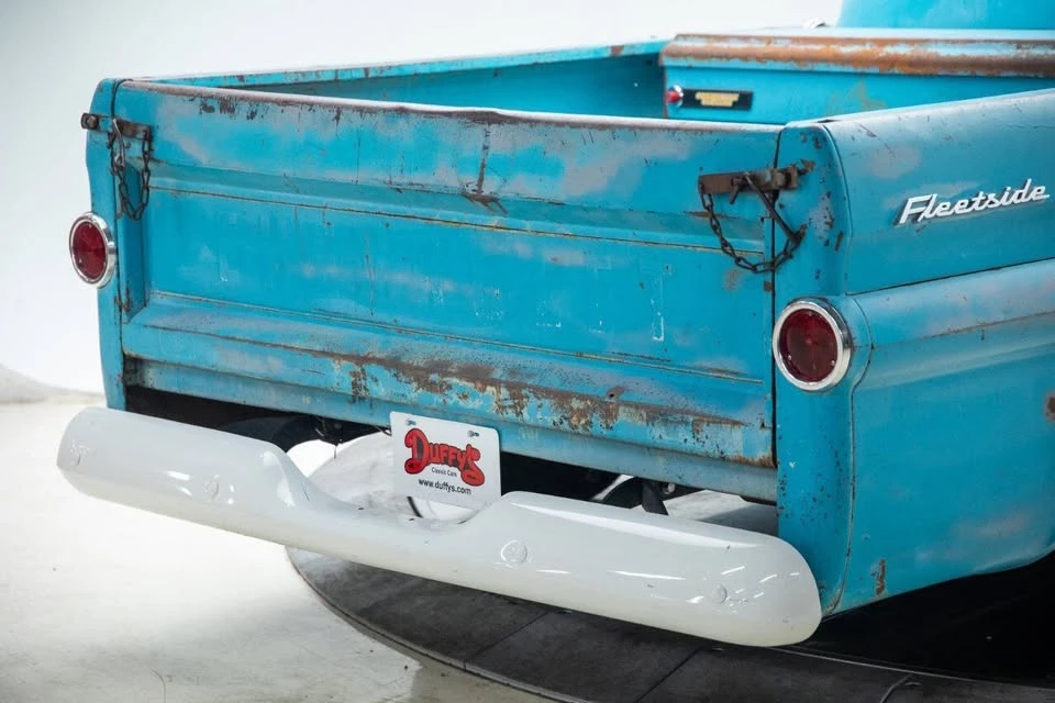 1958 Chevrolet Task Force - Image 10 of 20