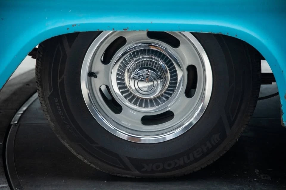 1958 Chevrolet Task Force - Image 19 of 20
