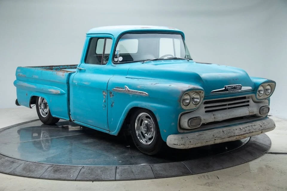 1958 Chevrolet Task Force - Image 4 of 20