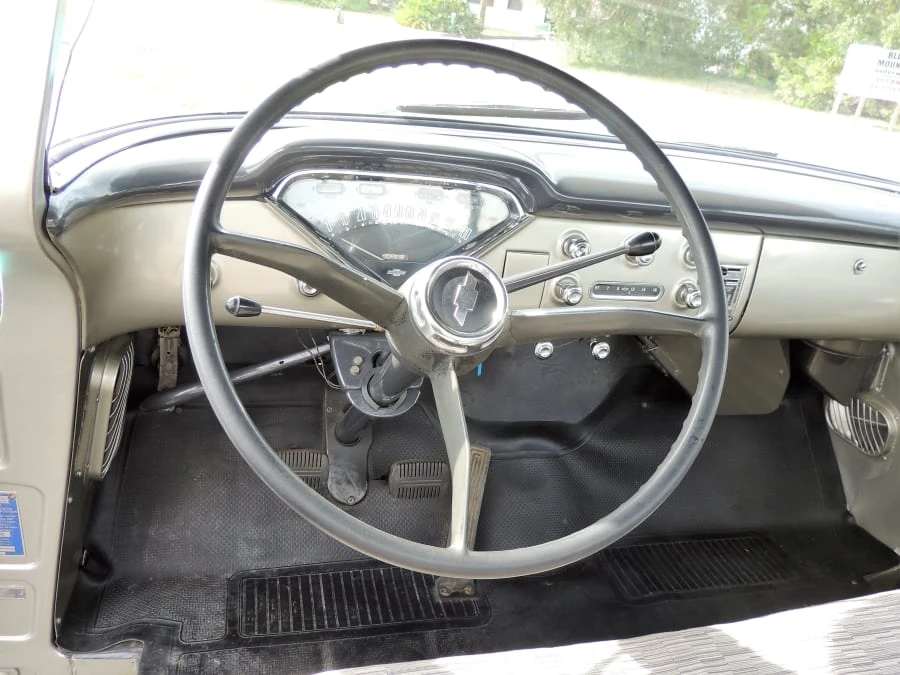 1958 Chevrolet Task Force - Image 4 of 12