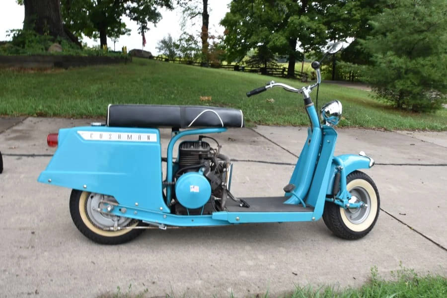 1958 Chevrolet Task Force - Image 11 of 17