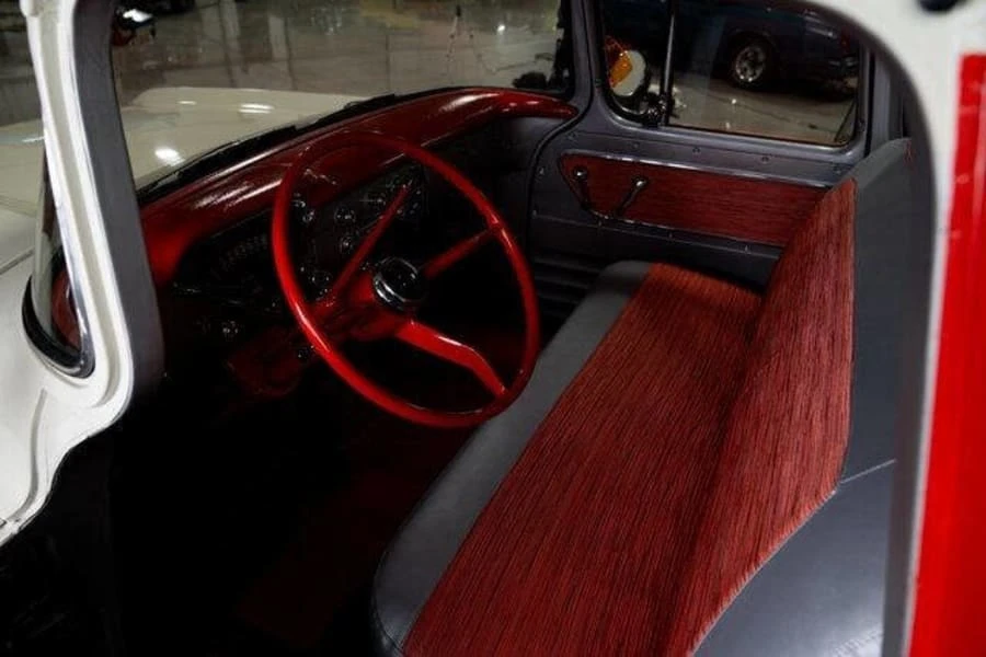 1958 Chevrolet Task Force - Image 7 of 13