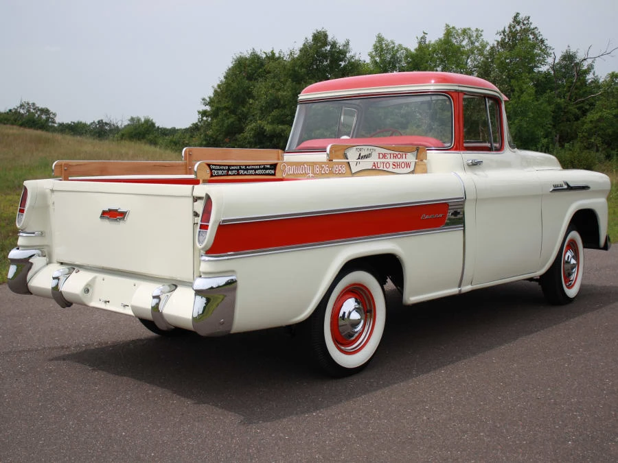 1958 Chevrolet Task Force - Image 2 of 6