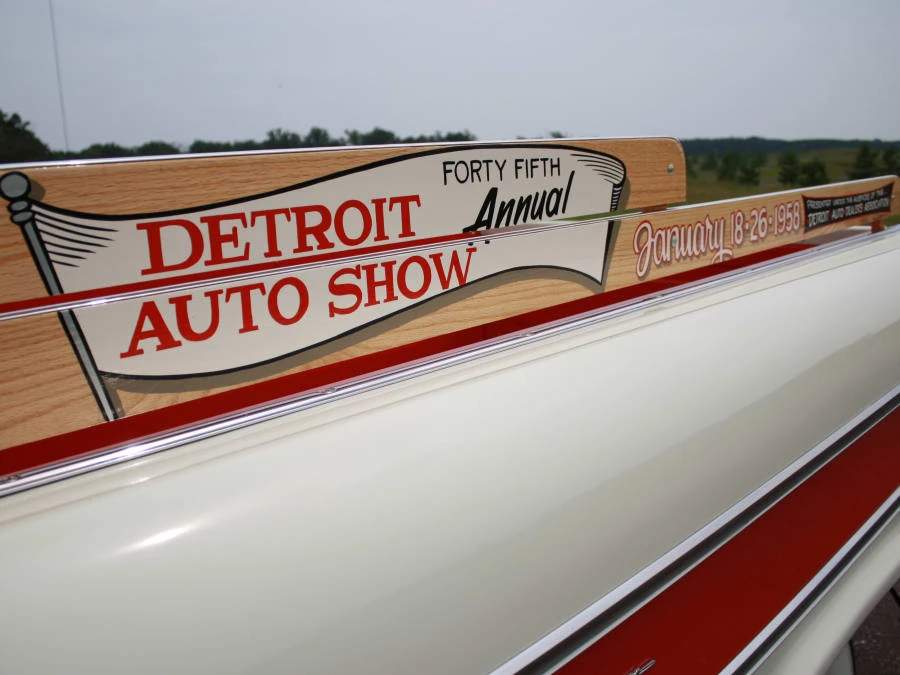 1958 Chevrolet Task Force - Image 5 of 6