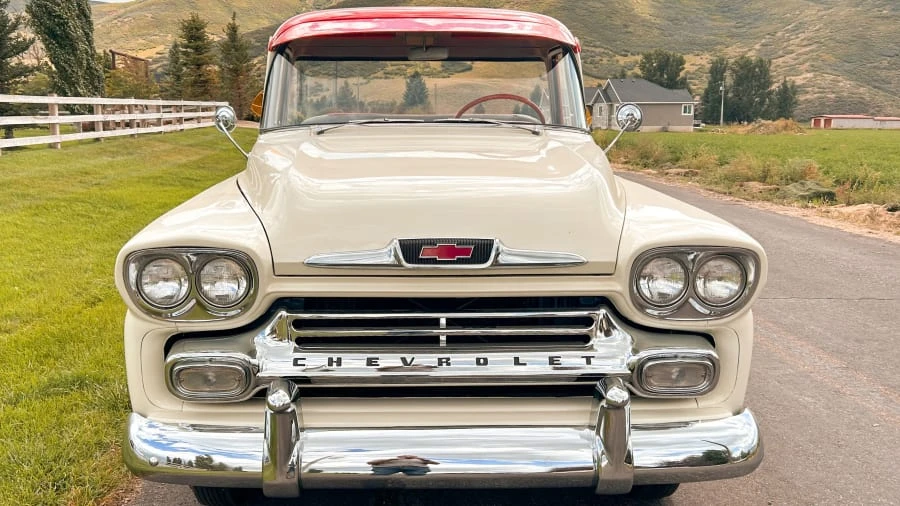 1958 Chevrolet Task Force - Image 4 of 20