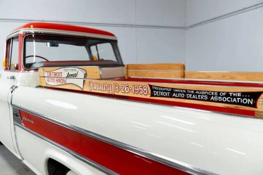 1958 Chevrolet Task Force - Image 13 of 13