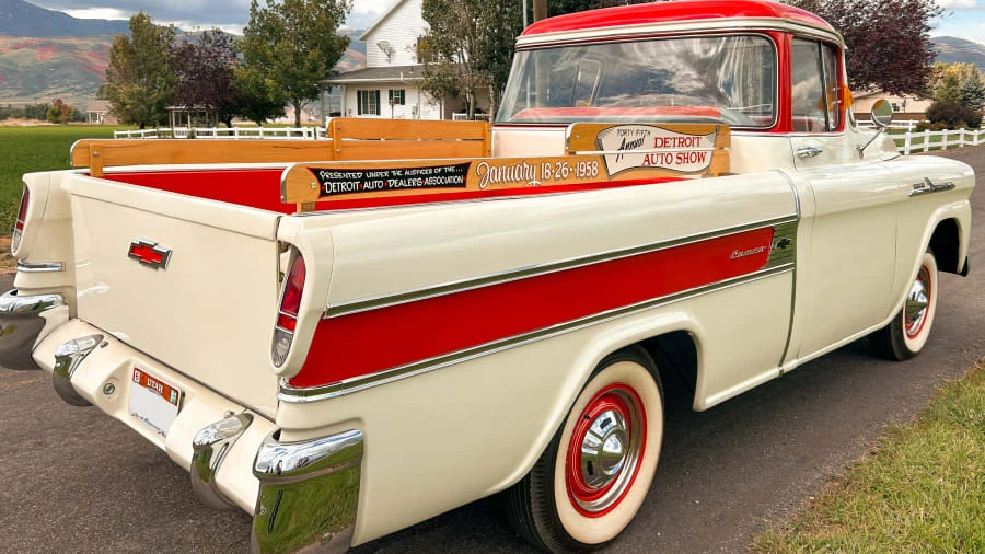 1958 Chevrolet Task Force - Image 3 of 20