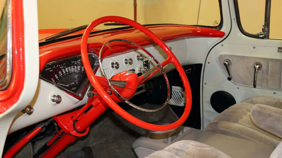 1958 Chevrolet Task Force - Image 3 of 17