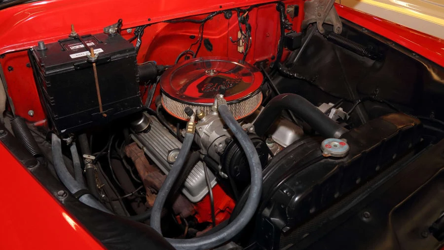 1958 Chevrolet Task Force - Image 6 of 17