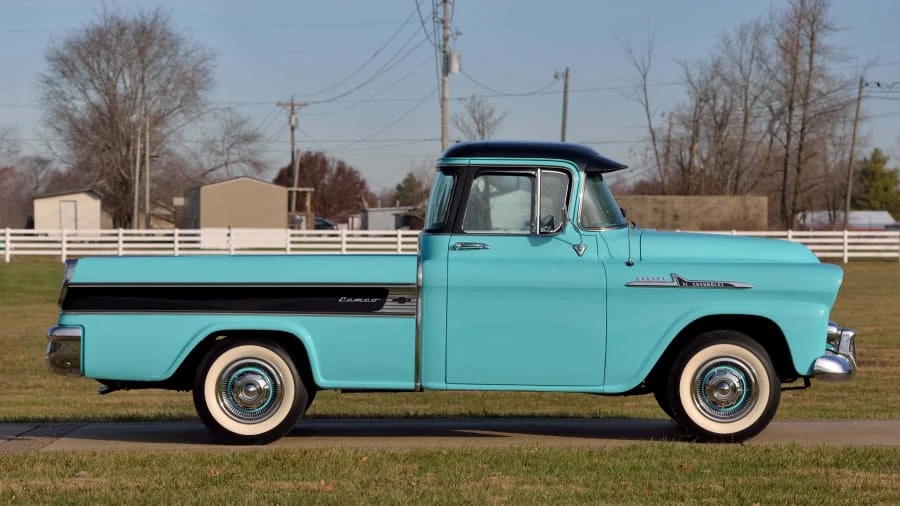 1958 Chevrolet Task Force - Image 2 of 30